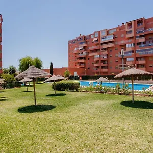 Apartamento Teatinos, Metro, Free Parking & Pool Apartamento